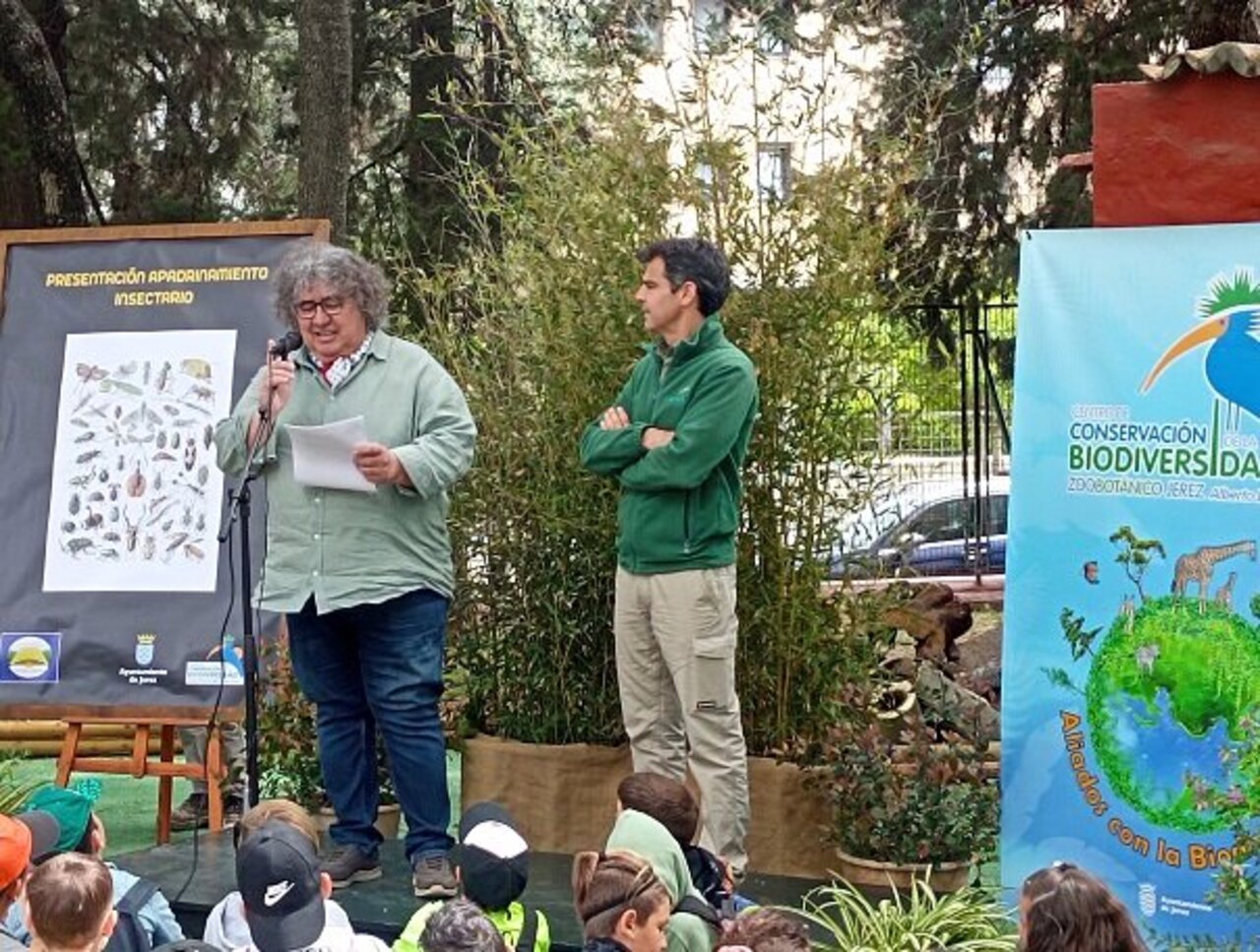 Apadrinamiento del insectario